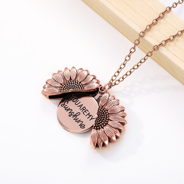 Sunflower Pendant Necklace(Shipping 10-14 Days)