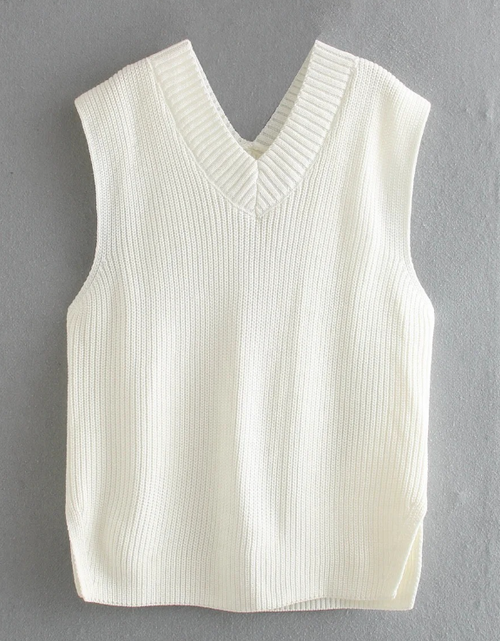 Load image into Gallery viewer, V-neck Knitted Sleeveless Vest(Shipping 10-14 Days)
