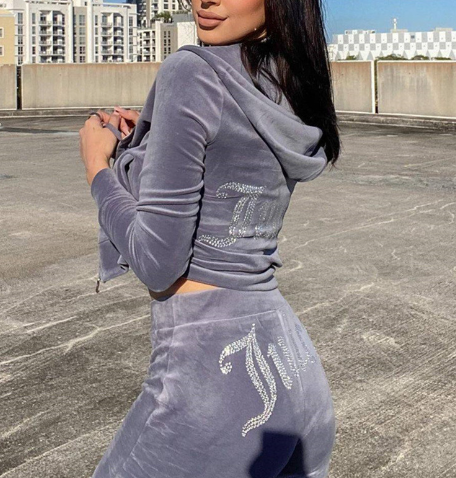 Load image into Gallery viewer, Juicy Sweatshirt and Pants with Diamonds(Shipping 10-14 Days)
