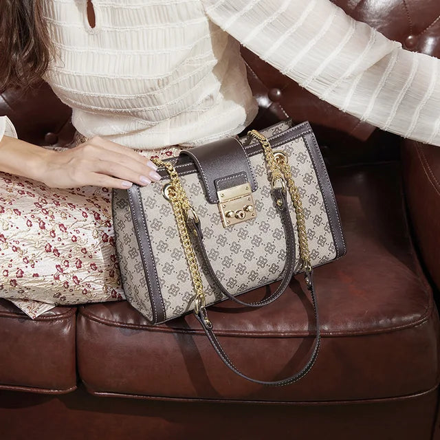 2024 new leather women's bag designer brand senior light luxury atmosphere large capacity hand bill of lading shoulder bag (Shipping 10-14 Days)