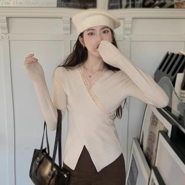 Women's Knitted Tops Autumn Winter Solid Color V Neck Lace Splicing Slim Fashion Temperament Knitted Long Sleeves Tops(Shipping 10-14 Days)
