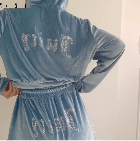 Load image into Gallery viewer, Juicy Sweatshirt and Pants with Diamonds(Shipping 10-14 Days)
