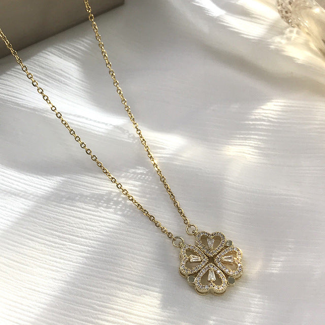 Folding Heart Shaped Necklace(Shipping 10-14 Days)
