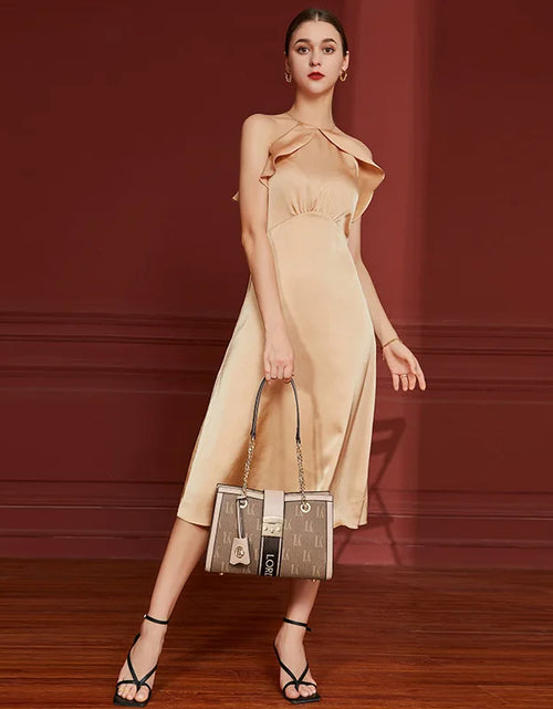 Load image into Gallery viewer, Luxury Brand 2023 New High-end Genuine Leather Fashion Shoulder Tote Bag Large Capacity Versatile Hand-worn Cross-Body Bag (Shipping 10-14 Days)
