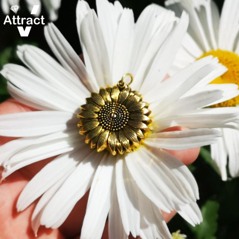 Sunflower Pendant Necklace(Shipping 10-14 Days)