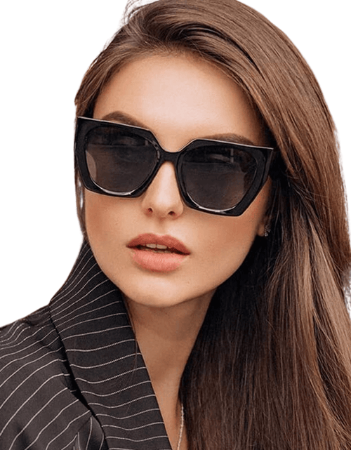 Load image into Gallery viewer, Perla Sunglasses(Shipping 10-14 Days)
