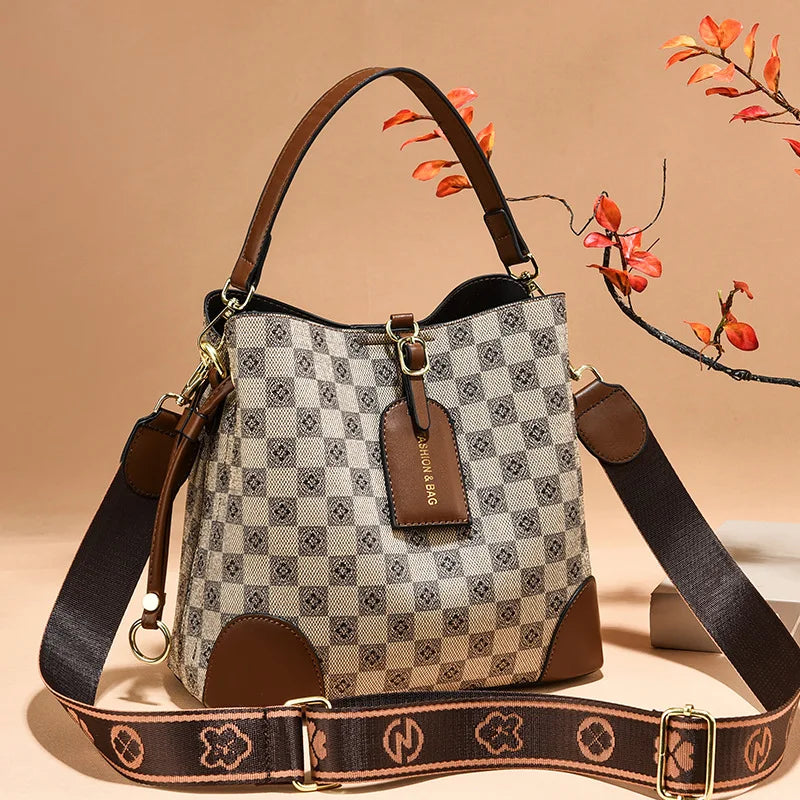 2023 Female Tote Bag Designers Luxury Handbags Printed Bucket Simple Women Bag Famous Brand Shoulder Bag Ladies Bolsos (Shipping 10-14 Days )