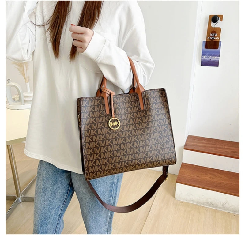 Casual Versatile Large Capacity Girls Shoulder Handbag Ladies Crossbody Letter Tote Bag Fashion Printing Light Luxury Classic PU (Shipping 10- 14 Days )