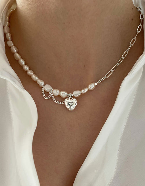 Load image into Gallery viewer, Asymmetry Chain Pearls Necklace(Shipping 10-14 Days)
