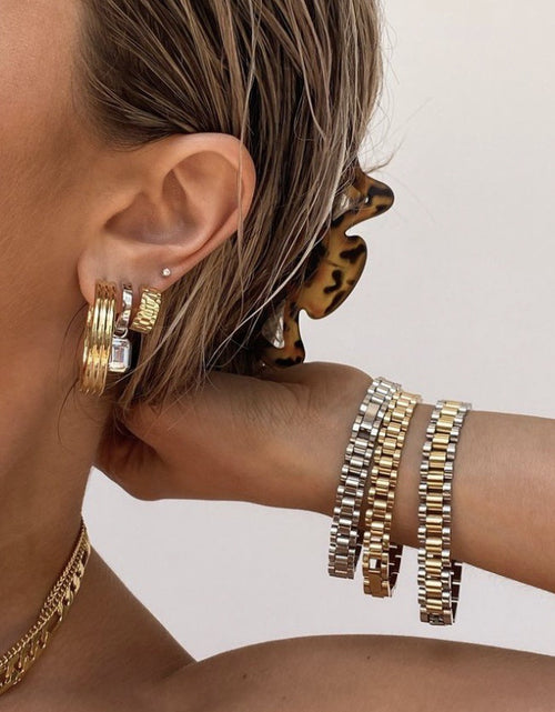 Load image into Gallery viewer, Gold Plated Bracelet(Shipping 10-14 Days)
