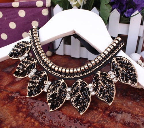 Load image into Gallery viewer, Fashionable Statement Choker Necklace(Shipping 10-14 Days)
