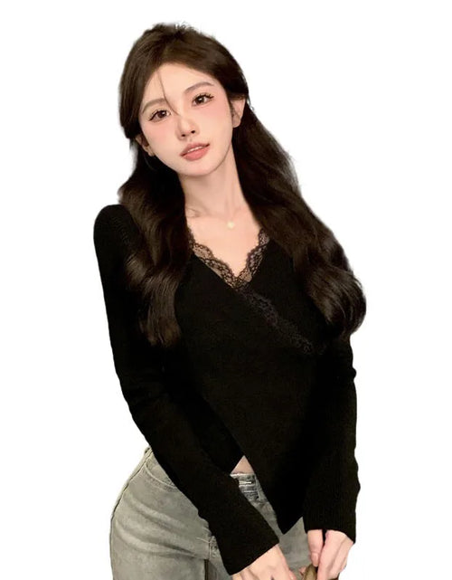 Load image into Gallery viewer, Women's Knitted Tops Autumn Winter Solid Color V Neck Lace Splicing Slim Fashion Temperament Knitted Long Sleeves Tops(Shipping 10-14 Days)
