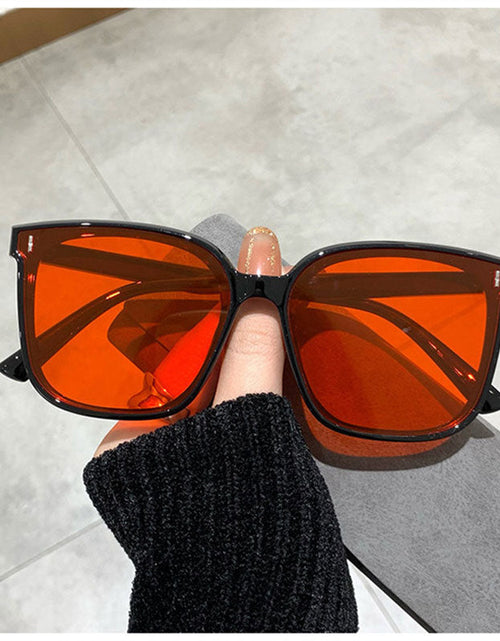 Load image into Gallery viewer, Vintage Square Sunglasses(Shipping 10-14 Days)
