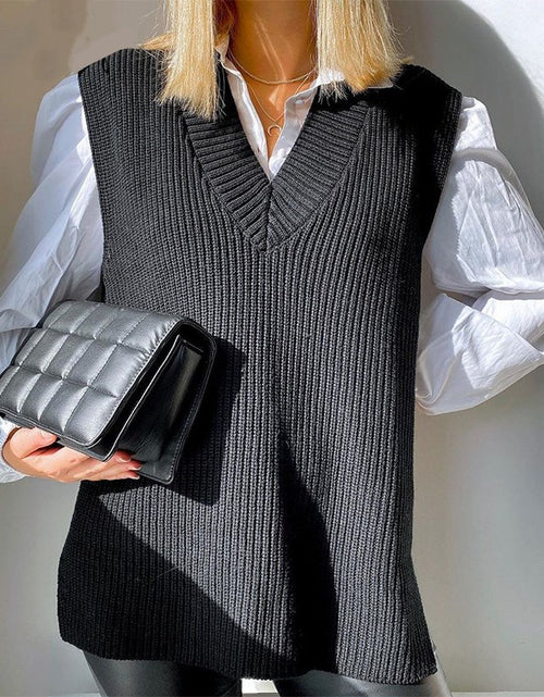 Load image into Gallery viewer, V-neck Knitted Sleeveless Vest(Shipping 10-14 Days)
