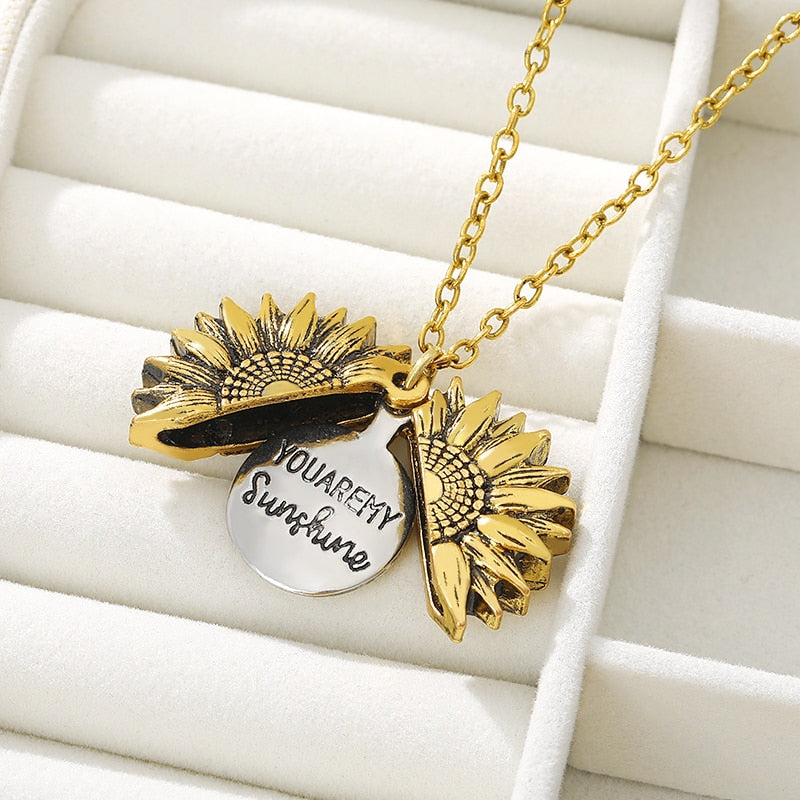 Sunflower Pendant Necklace(Shipping 10-14 Days)