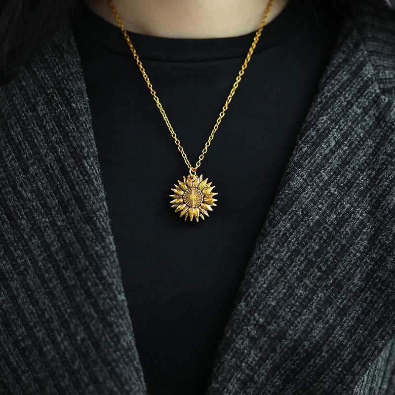 Sunflower Pendant Necklace(Shipping 10-14 Days)