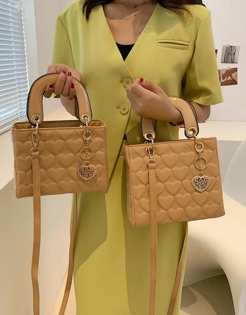 Load image into Gallery viewer, Handbag 2021 Women Brand Luxury Totes High Quality Fashion Classic Quilted Square Handle Bag Women Crossbody Shoulder Bags (Shipping 10-14 Days)
