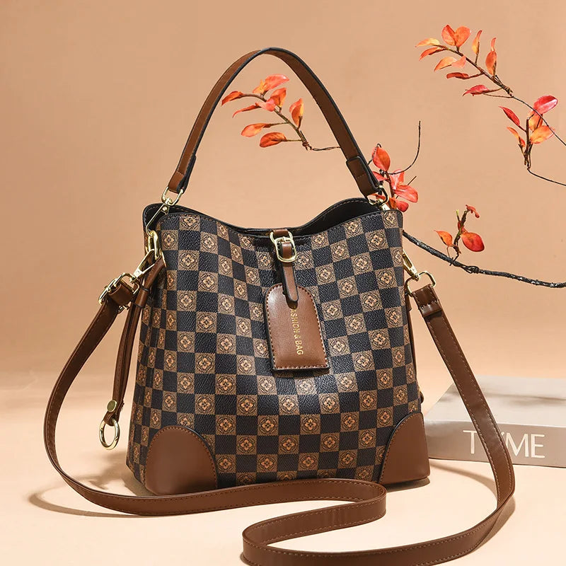 2023 Female Tote Bag Designers Luxury Handbags Printed Bucket Simple Women Bag Famous Brand Shoulder Bag Ladies Bolsos (Shipping 10-14 Days )